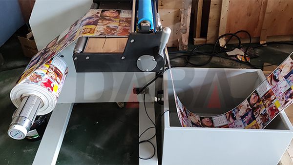 Разматывающее устройство